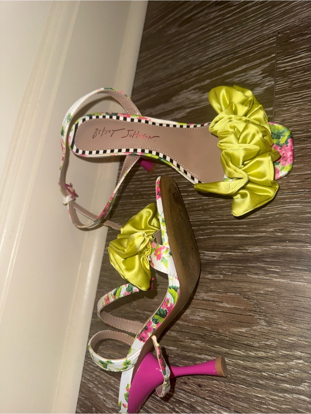 Betsey Johnson Lime Green Ruffle Floral Ankle-Strap Heel with Pink Stiletto - Picture 4 of 5